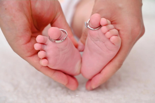 供卵中介机构有哪些宝宝发烧退不下去